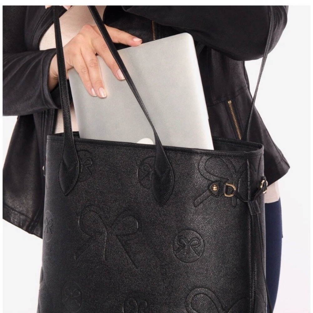 Ruby Ribbon Tote in Black NEW IN PLASTIC - Picture 4 of 4